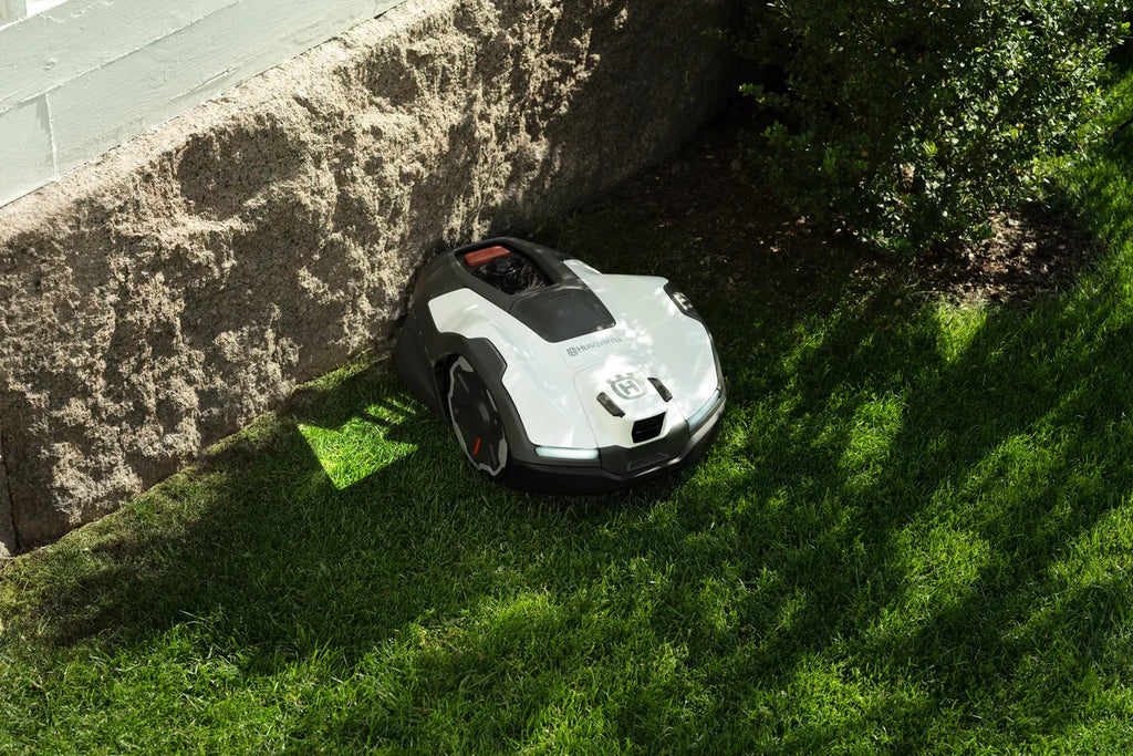 Husqvarna Automower 405VE NERA Robotic Lawn Mower