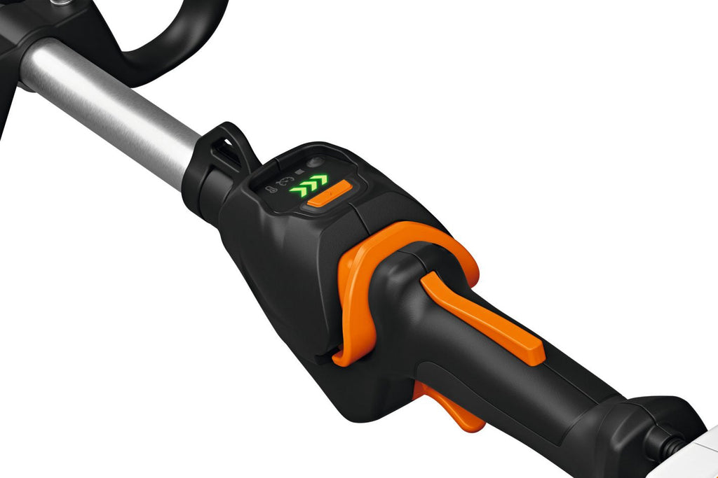 STIHL HLA 140 K-B Cordless Short-Shaft Long-Reach Hedge Trimmer