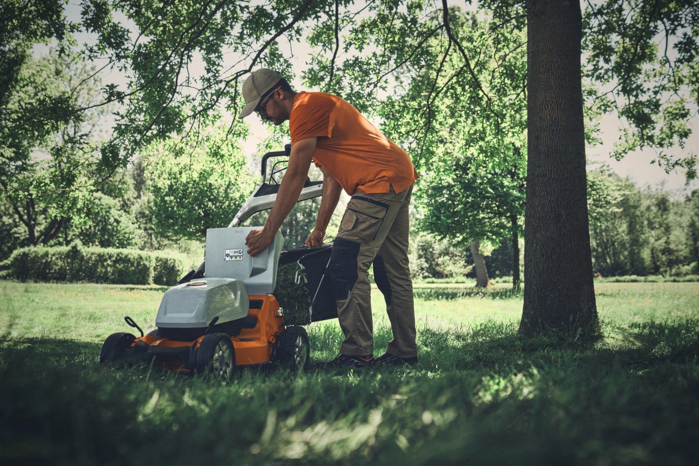 STIHL RMA 750 V Cordless Lawn Mower