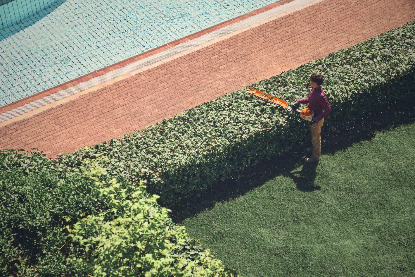 STIHL HSA 150 R Cordless Hedge Trimmer 30"