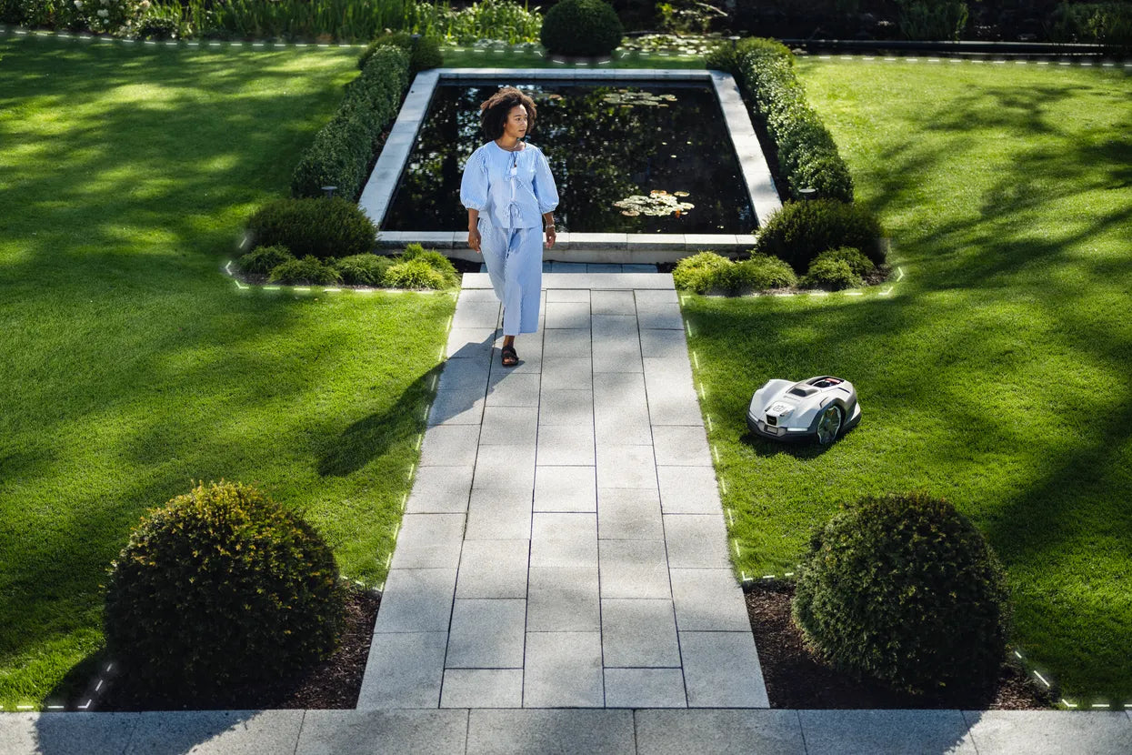 Husqvarna Automower 405VE NERA Robotic Lawn Mower